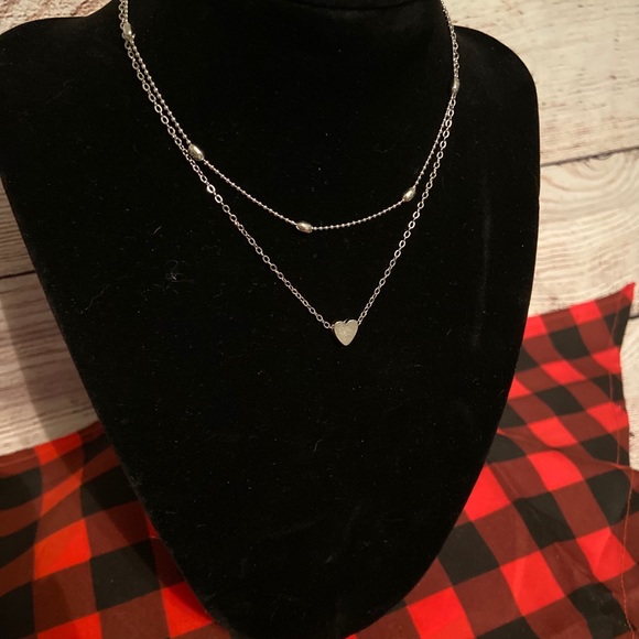 Necklace - Picture 2 of 3